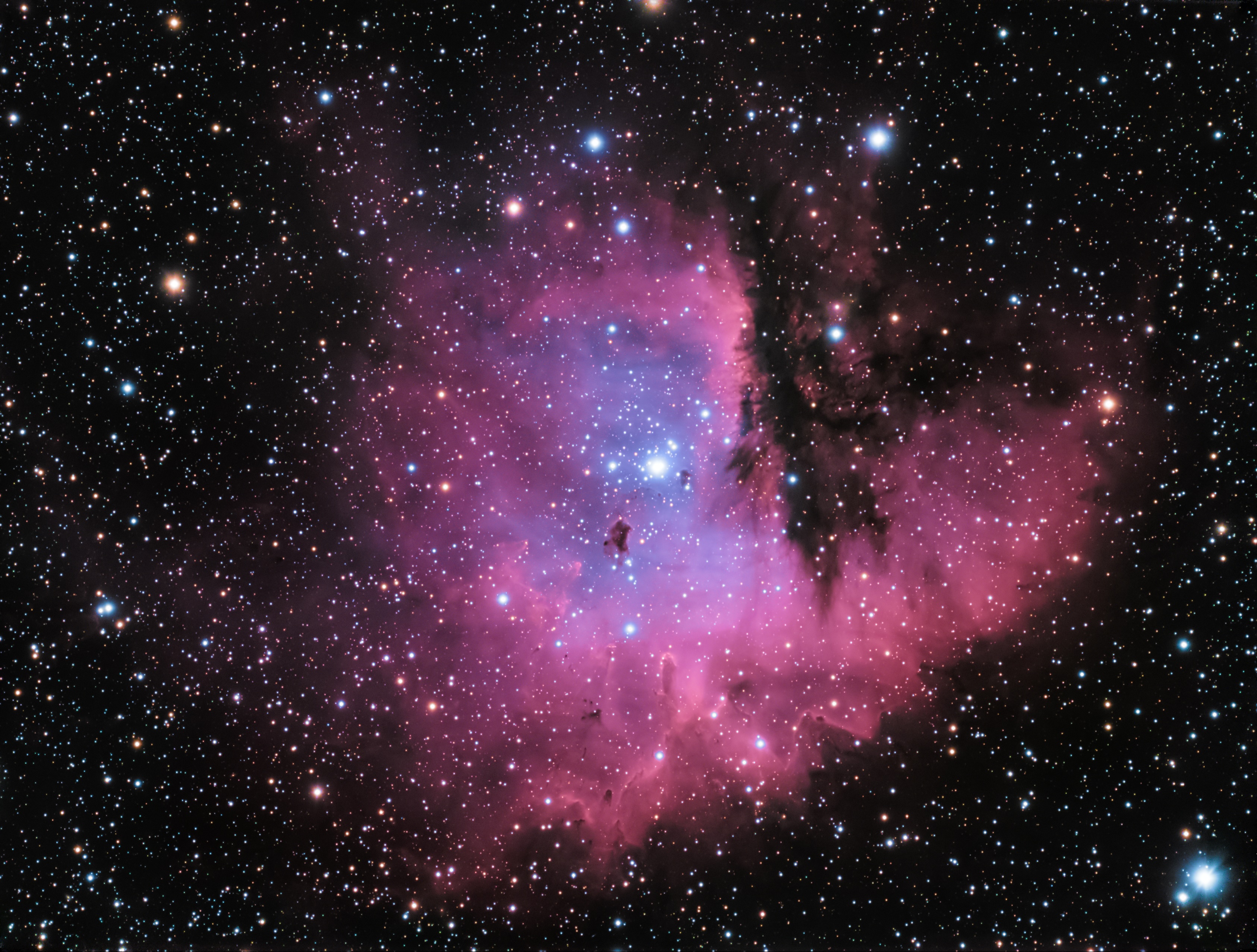 Pacman Nebula (NGC 281)